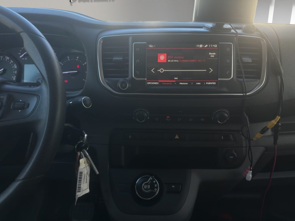 VE7VEAHKBM7809671_15_converted