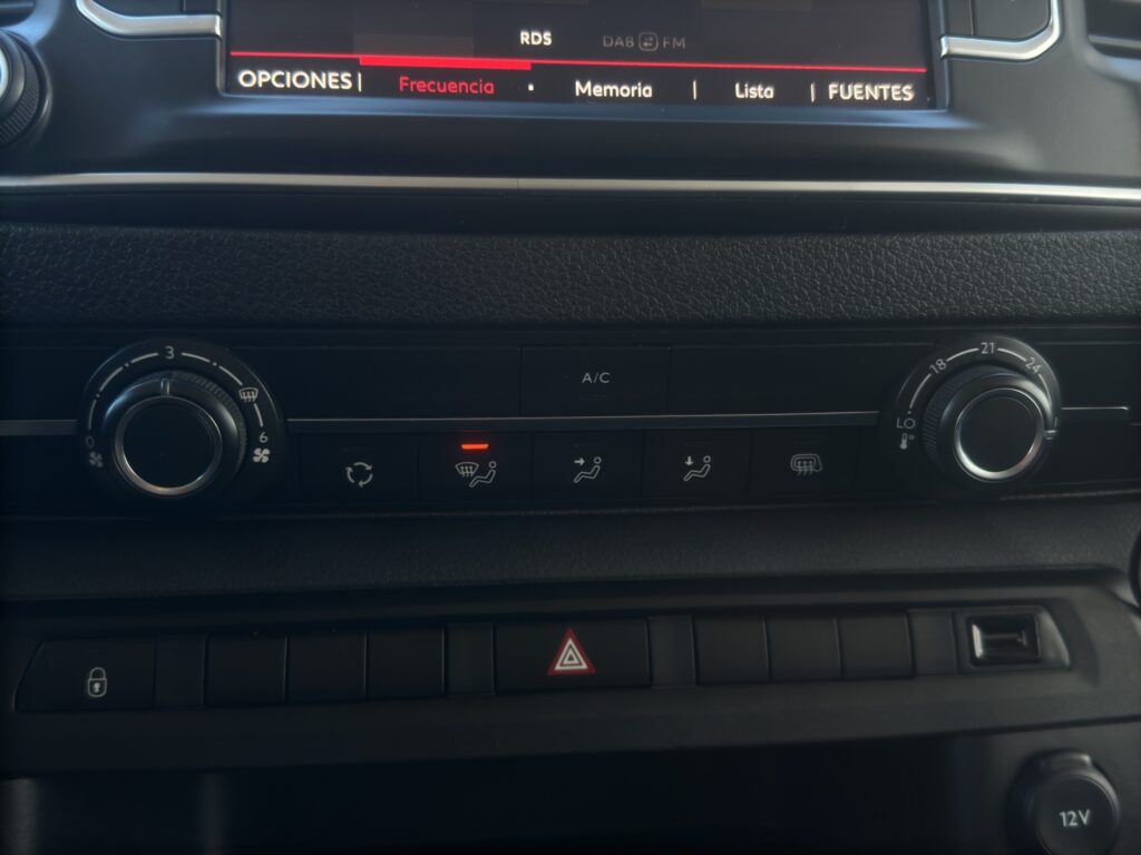 VE7VEAHKBM7809671_25_converted