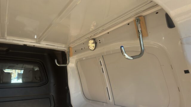 VE7VEAHKBM7809671_33_converted