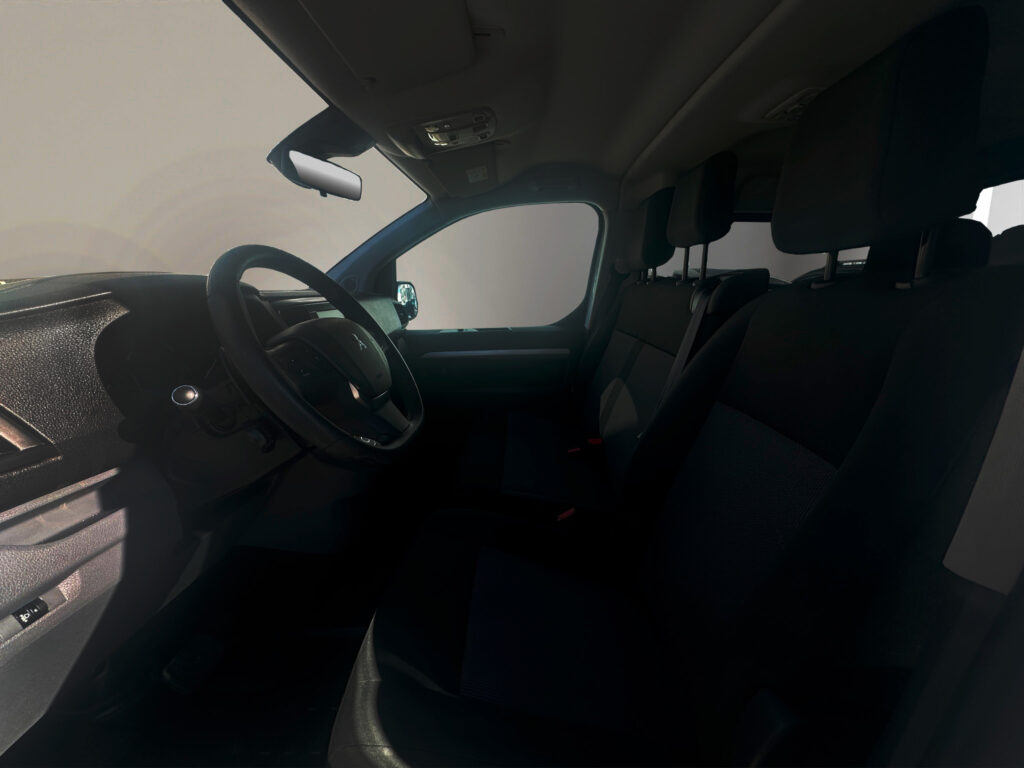 VF3VFAHK8M7844755_09_converted