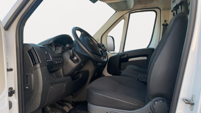 VF3YDBNFC12T72124_09_converted