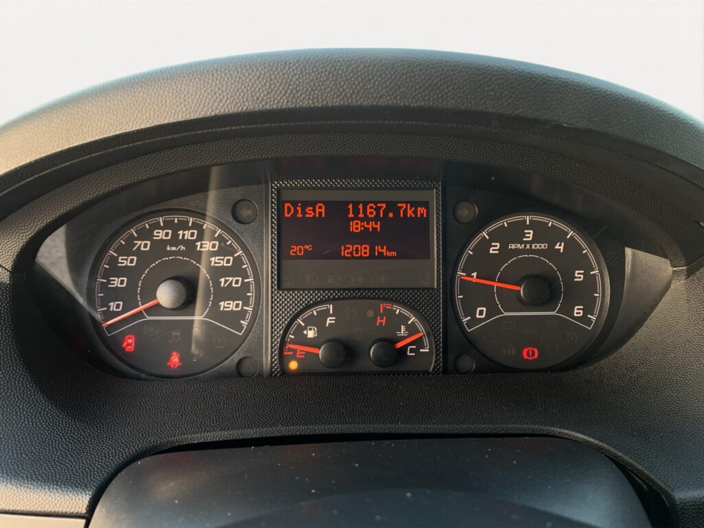 VF3YDBNFC12T72124_11_converted