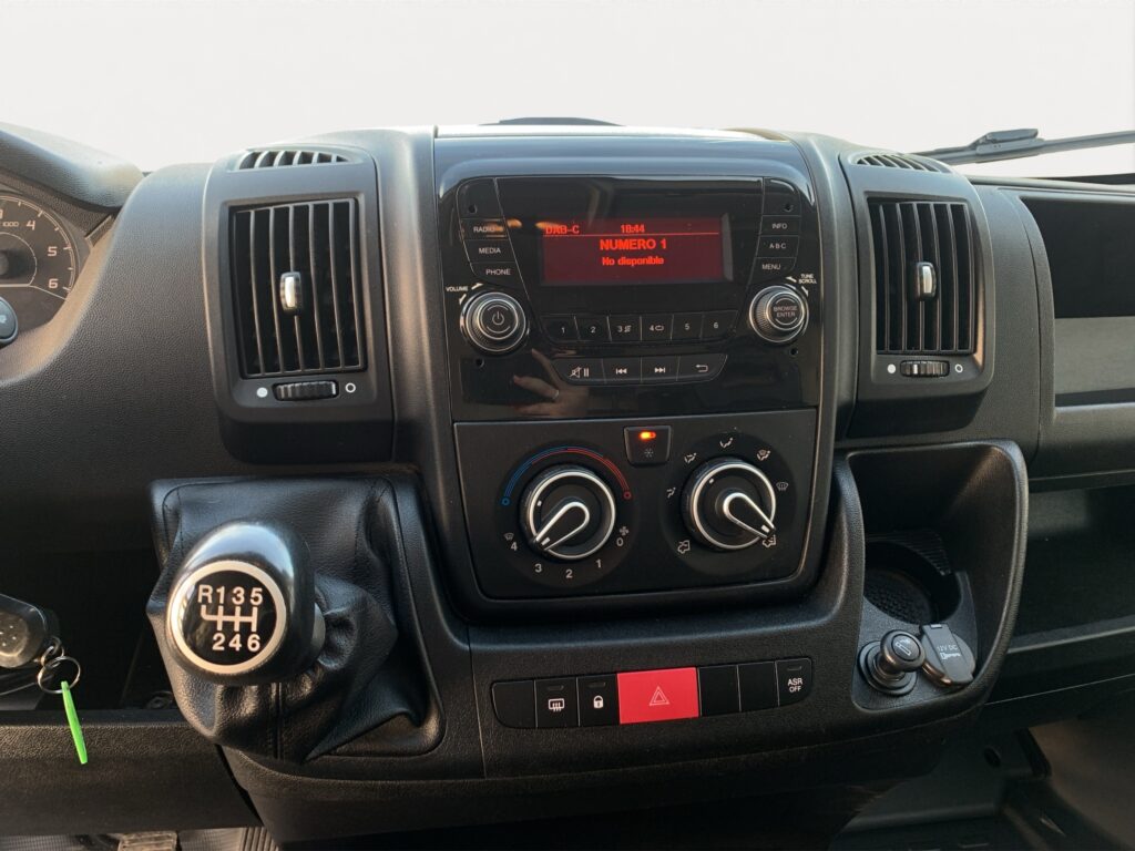 VF3YDBNFC12T72124_14_converted