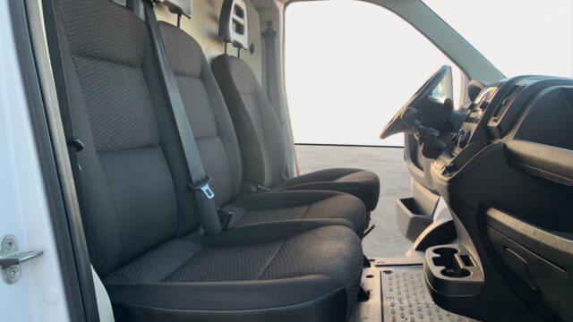 VF3YDBNFC12T72124_18_converted