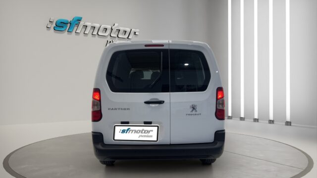 VR3EFYHYCMJ745750_05_converted