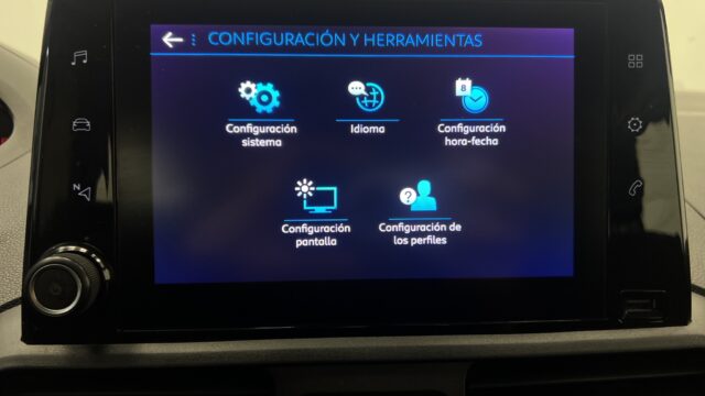 VR3EFYHYCMJ745750_28_converted