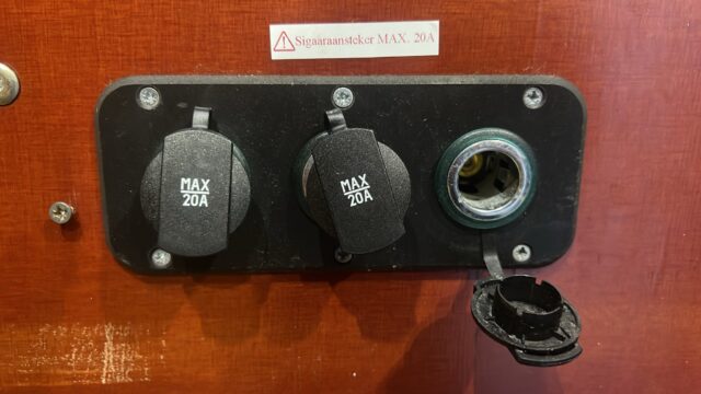 WE0XXXTTGXHM18607_20_converted