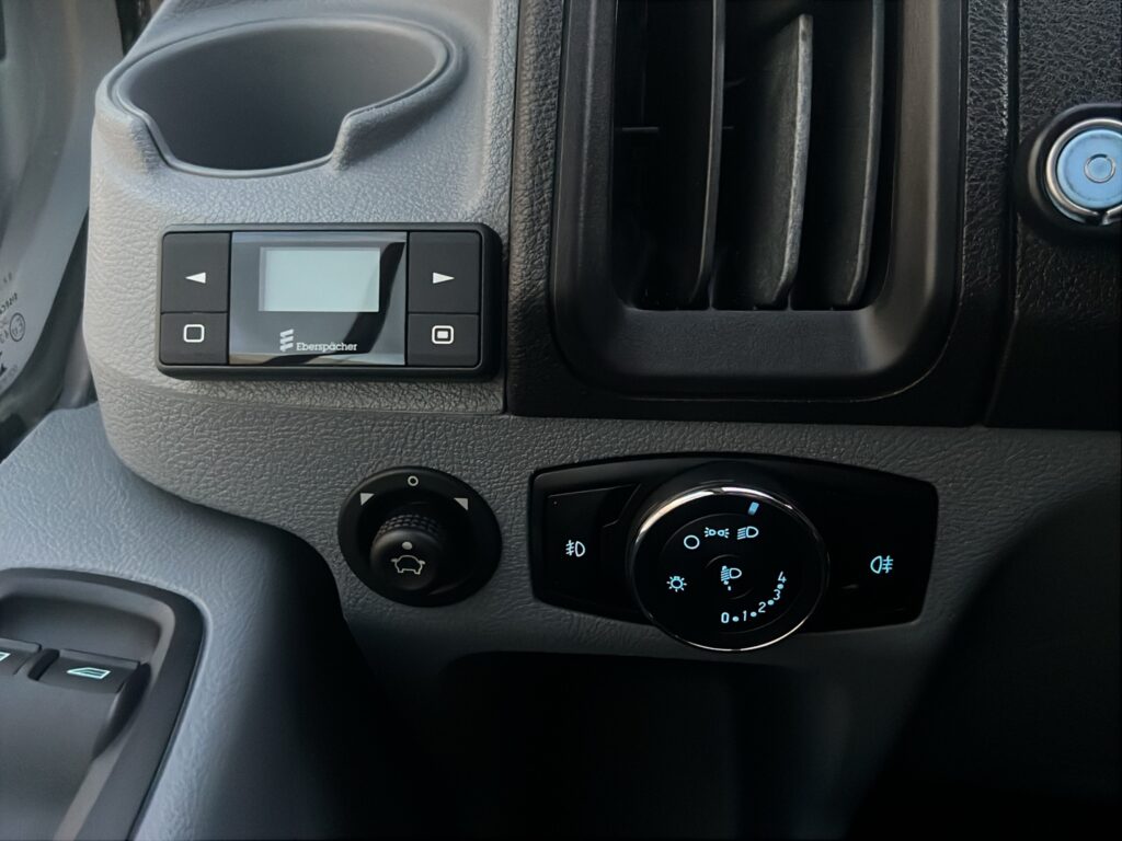 WE0XXXTTGXHM18607_28_converted