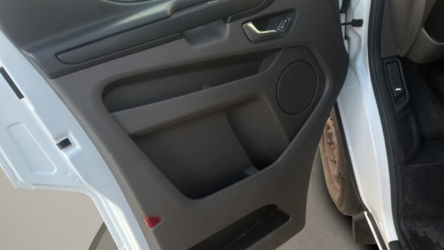 WE0YXXTTGYMR85928_12_converted