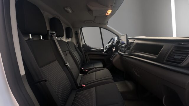 WE0YXXTTGYMR85928_17_converted