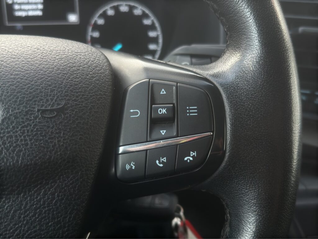 WE0YXXTTGYMR85928_22_converted