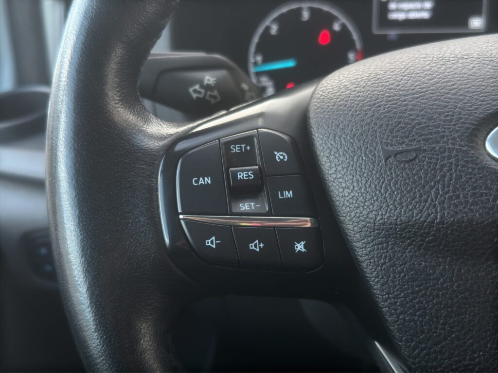 WE0YXXTTGYMR85928_24_converted