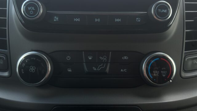 WE0YXXTTGYMR85928_30_converted