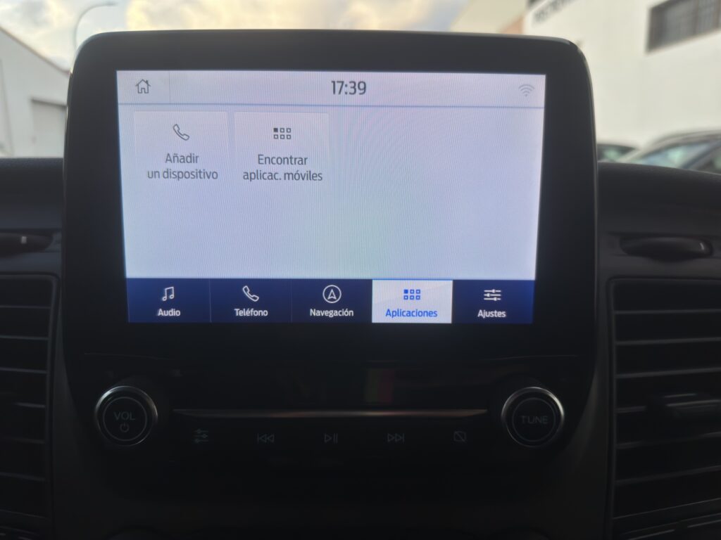 WE0YXXTTGYMR85928_34_converted