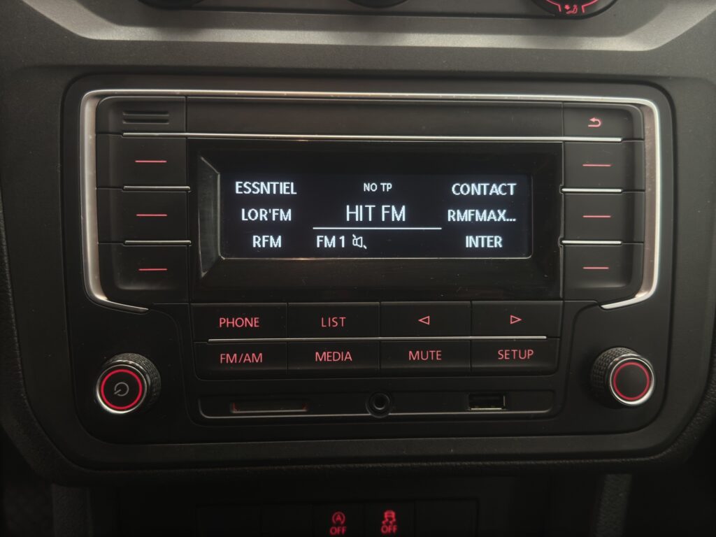 WW1ZZZ2KZLX111785_23_converted